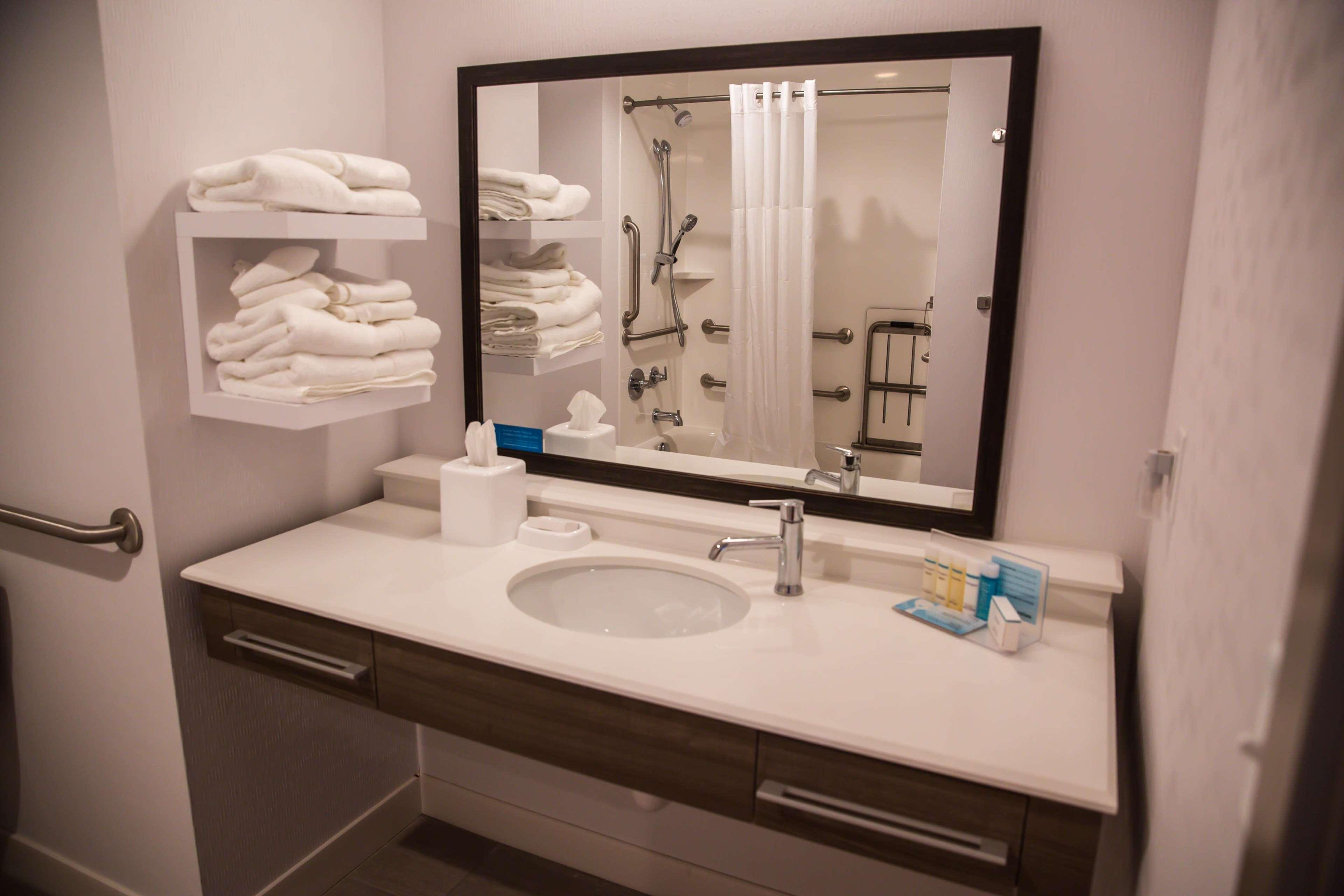 Hampton Inn-Pontiac Luaran gambar