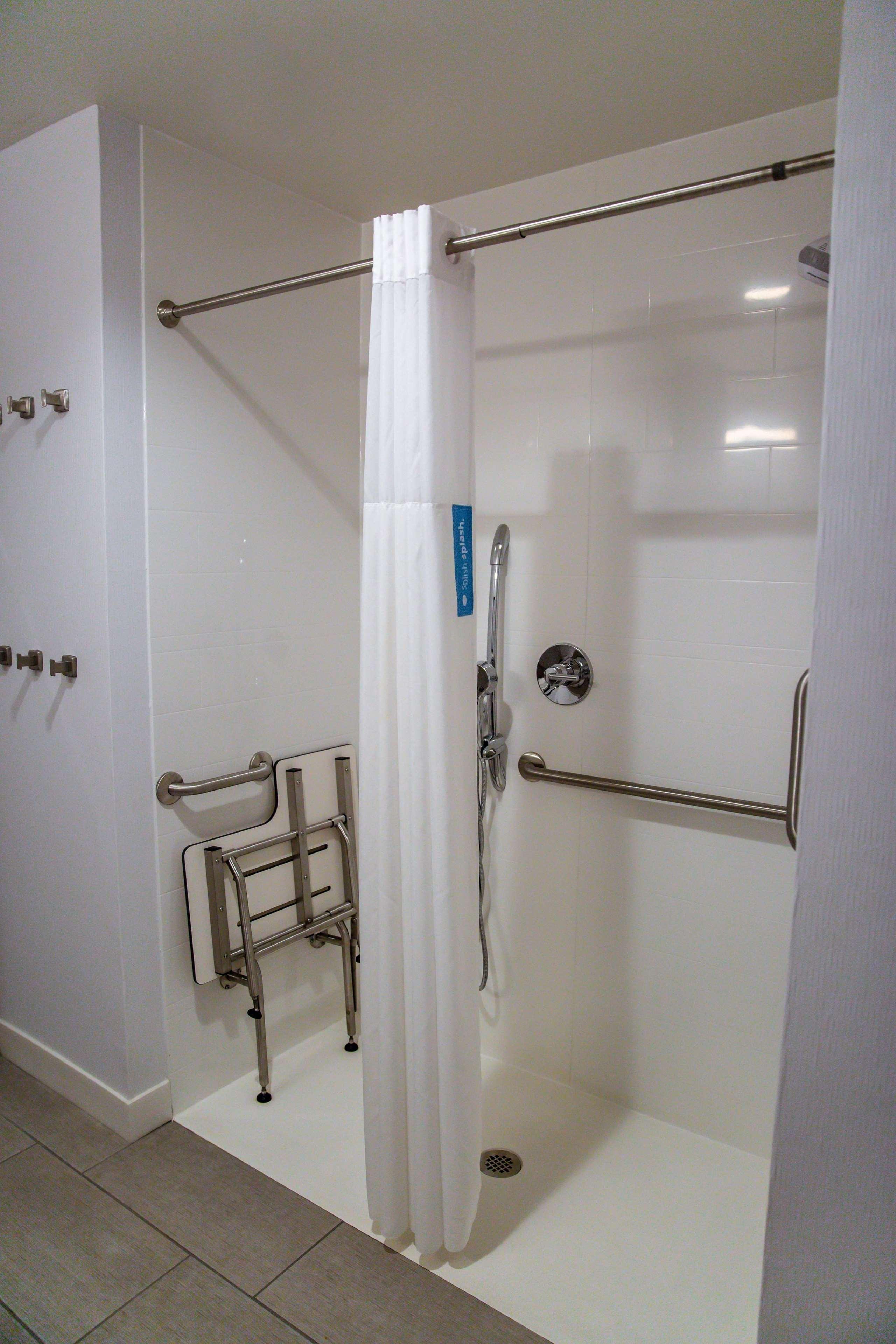 Hampton Inn-Pontiac Luaran gambar