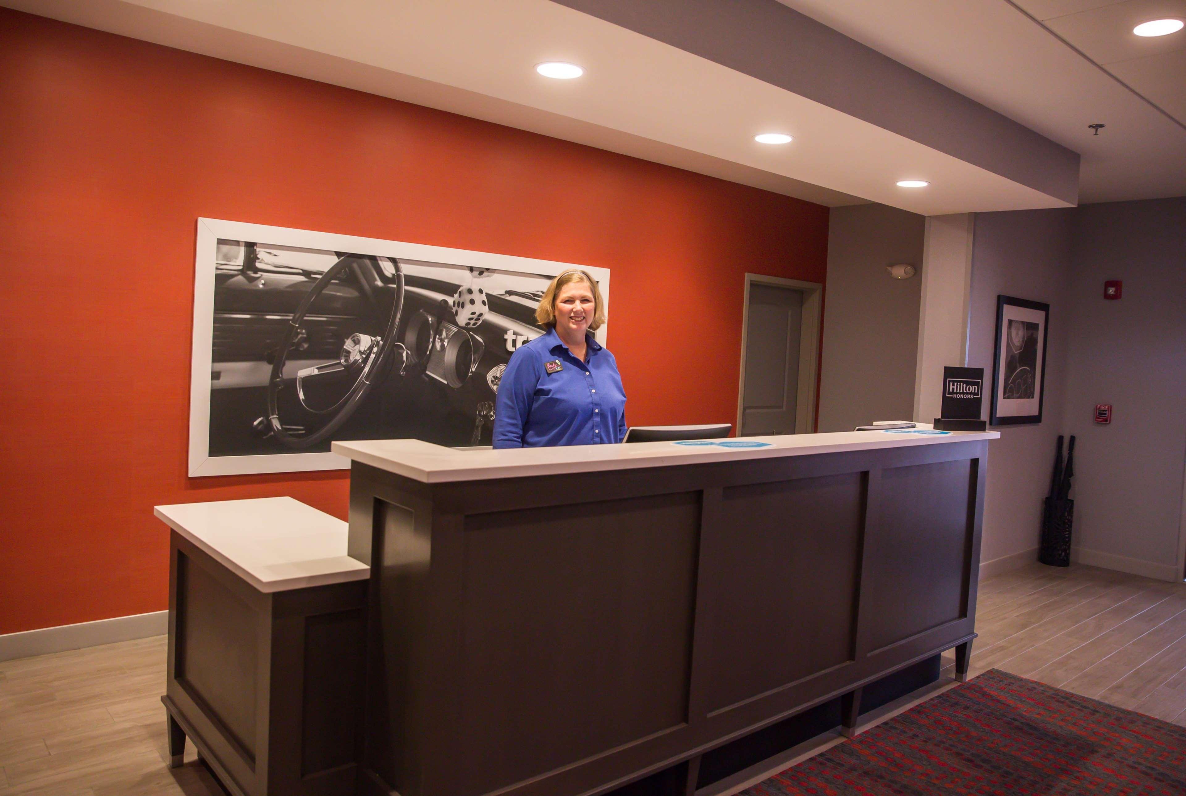 Hampton Inn-Pontiac Luaran gambar